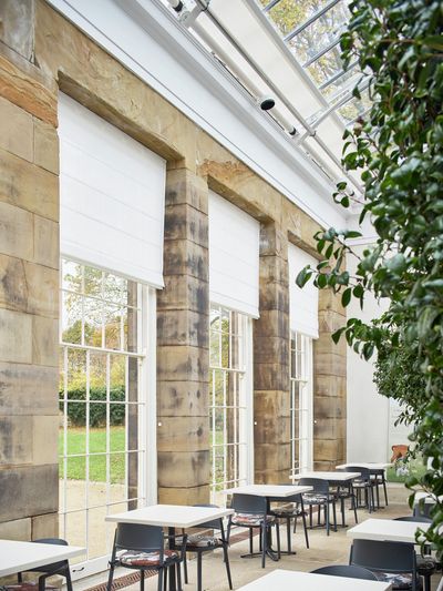 Tende a pacchetto, SG 2120, Colorama 1, The Camellia House, Wentworth, South Yorkshire, United Kingdom