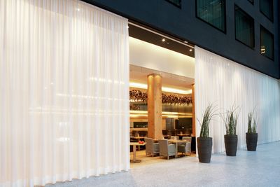 Tende arricciate, SG 5600, Colorama 1, Room shot "Radisson Blu Hotel", Zurich, Switzerland