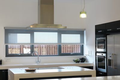 Tende a rullo, SG 4910, Room shot "Kenny Miller Home", Edinburgh, United Kingdom