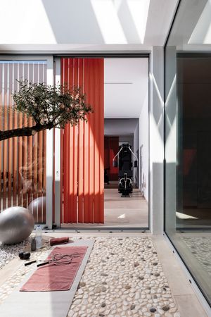 Tende a strisce verticali, SG 2950, Colorama 2, Room Shot "Casa Violi", Mallorca, Spain