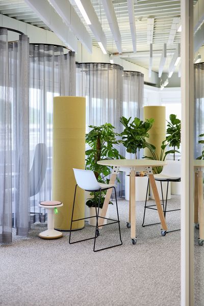 Sistemi per tende arricciate a strappo, SG 6870, Colorama Acoustic, Interstuhl Liveroom, Messstetten-Tieringen, Germany