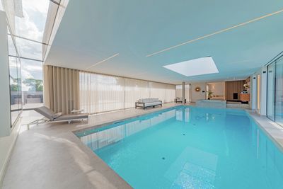 Sistemi per tende arricciate a motore, SG 5600, Polyflax, Private Spa, Kent, United Kingdom