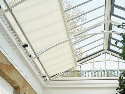 Skylight, SG 8600, Versascreen 1-10%, The Camellia House, Wentworth, South Yorkshire, United Kingdom