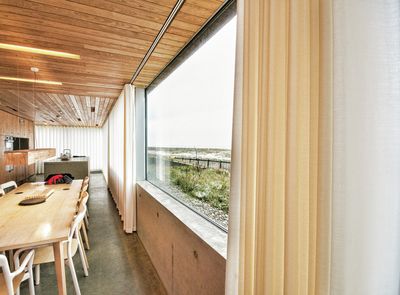 Tende arricciate, SG 3840, Colorama 2, Room shot "Dune House", Thorpeness, Suffolk, United Kingdom, Wave