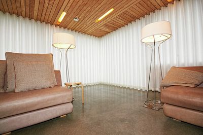 Tende arricciate, SG 3840, Colorama 2, Room shot "Dune House", Thorpeness, Suffolk, United Kingdom, Wave