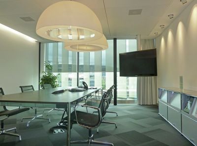 Tende a rullo, SG 4910, Multiscreen 1-10%, Room shot "Capital Dynamics", Zürich, Switzerland