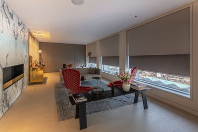 Tende a rullo, SG 4960, Multiscreen 1-10%, Centre Point, London, United Kingdom, Recess